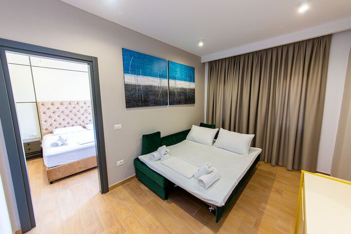 Room 36 of 59