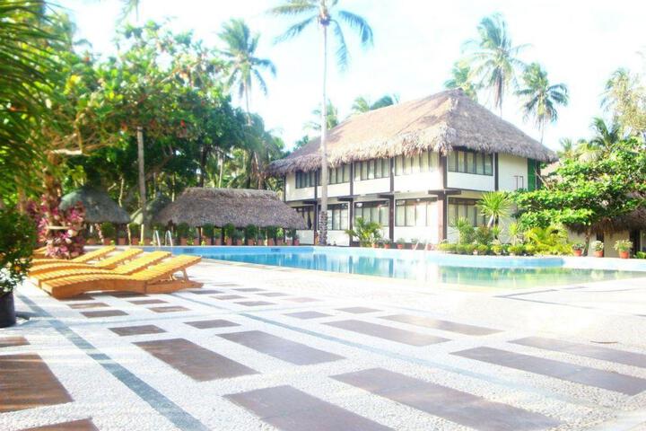 Image of Woodland Beach Resort