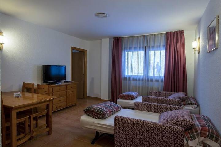 Room 3 of 55