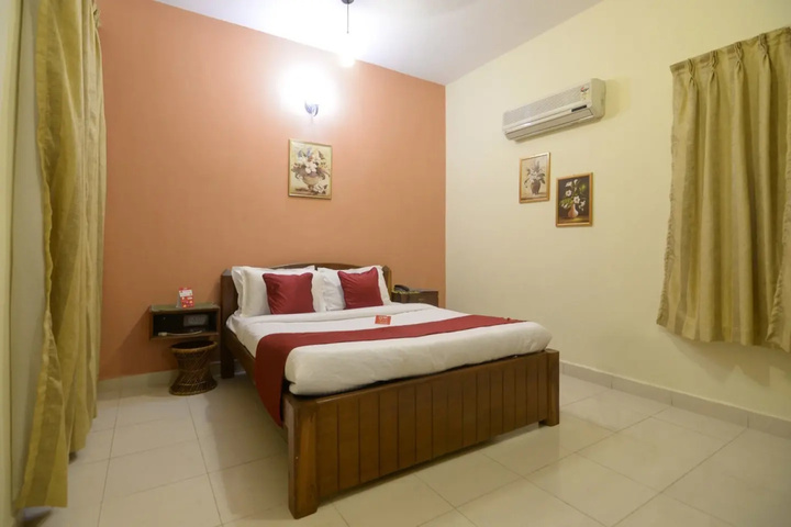 Room 2 of 13