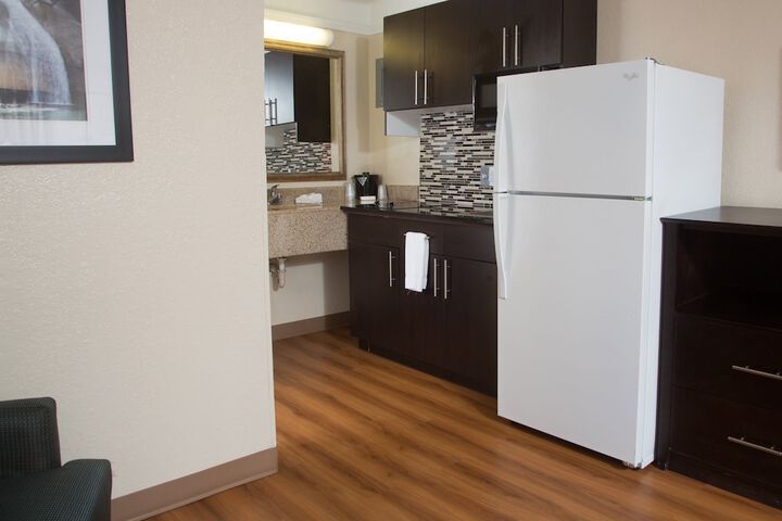 2 Rooms Suite 2 Double Beds Kitchen (8 of 14)