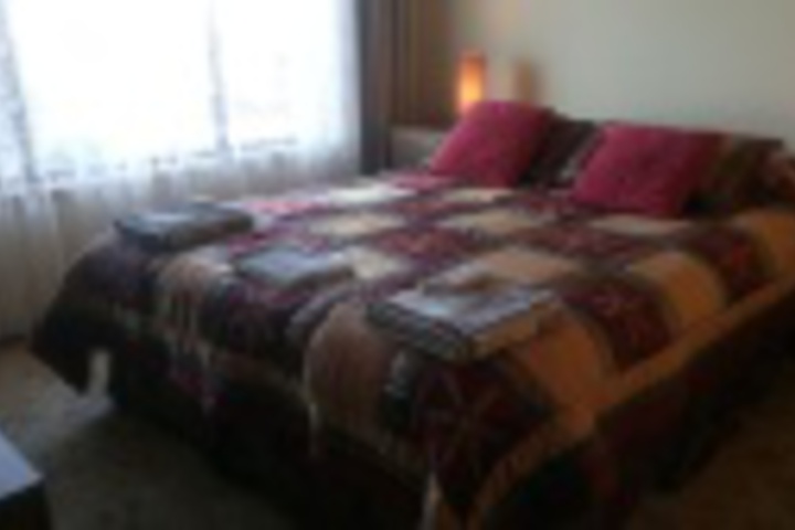 Room 220 of 407