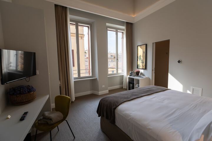 Room 6 of 46