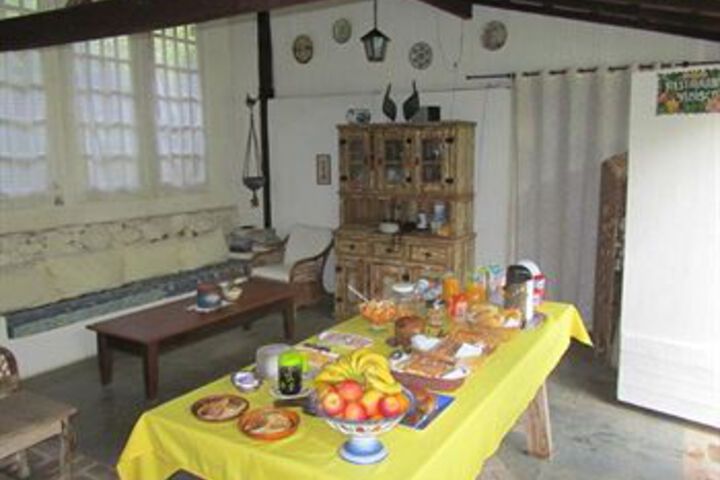 Breakfast/Coffee Service 23 of 143
