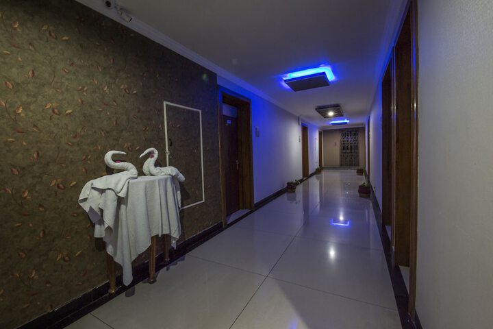 Hotel 8 of 53