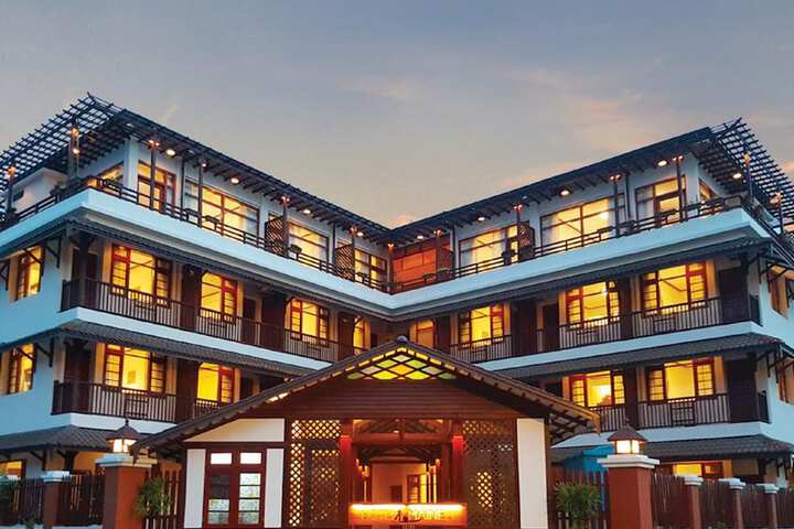 Hotel 19 of 28