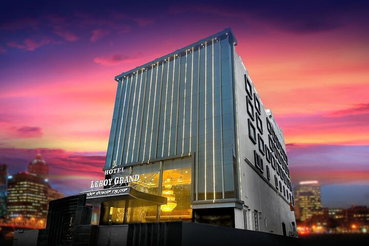 Hotel Leroy Grand
