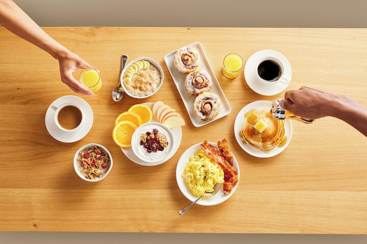 Breakfast/Coffee Service 53 of 61