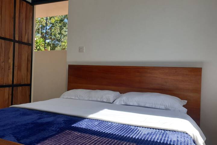 Room 9 of 70