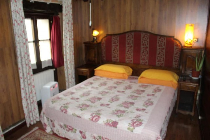 Room 2 of 51