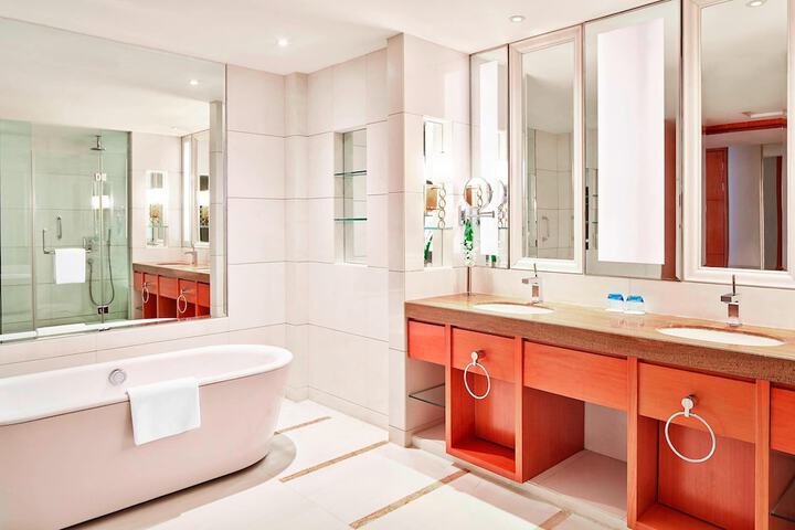 Clean Restrooms