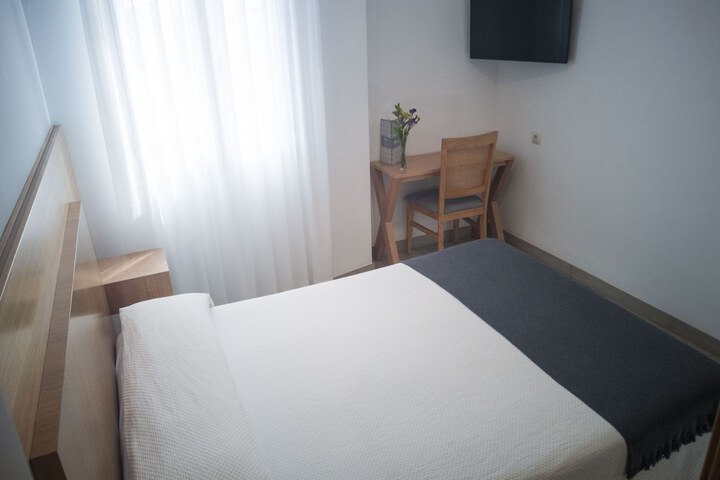 Room 10 of 45