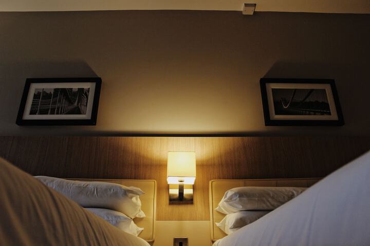 Lancaster Hotel Uxbridge | Bookonline.com