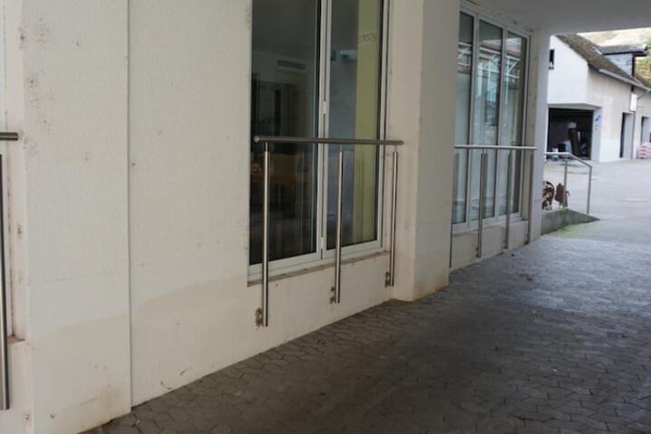 Property Grounds 36 of 55