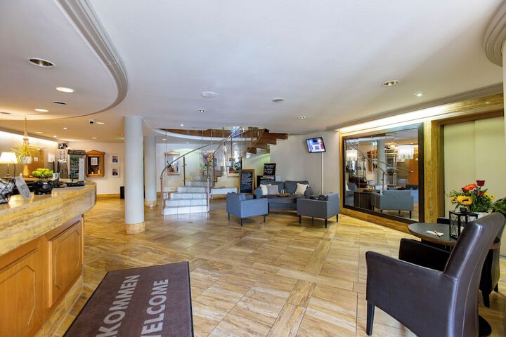Hotel Lobby