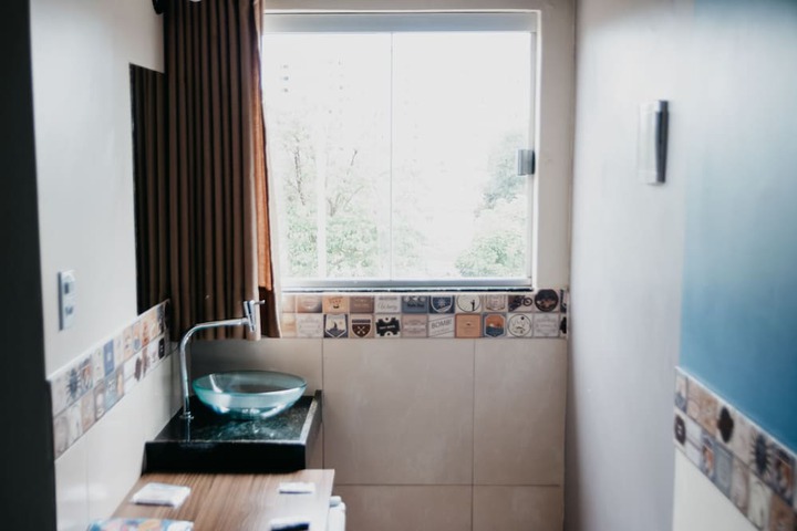 Room 30 of 50