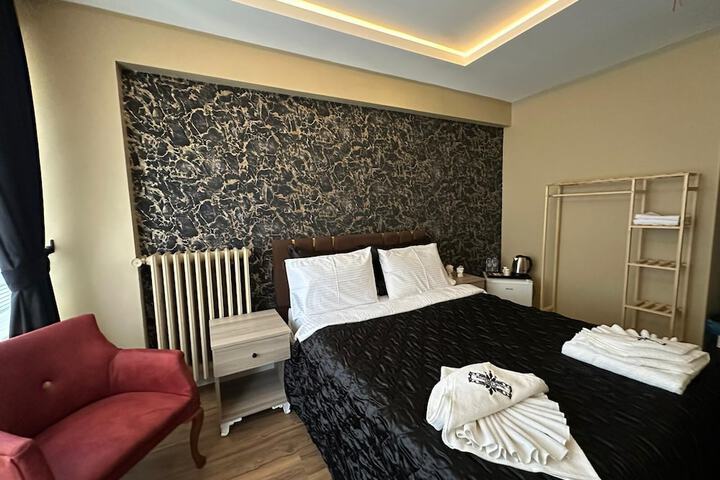 Room 8 of 59