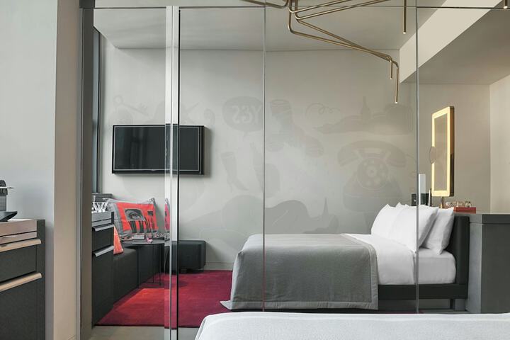 Room 130 of 313