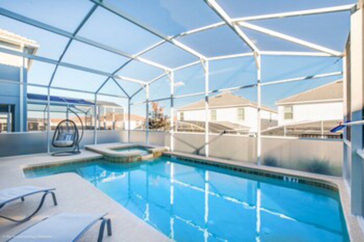 Pool 24 of 56