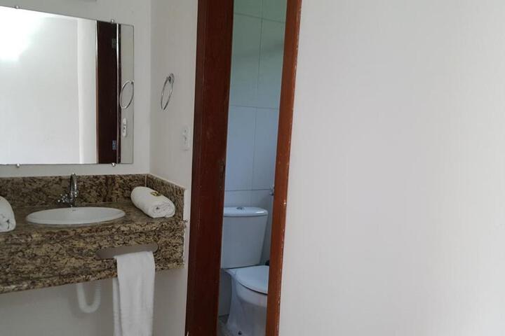 Room 29 of 37