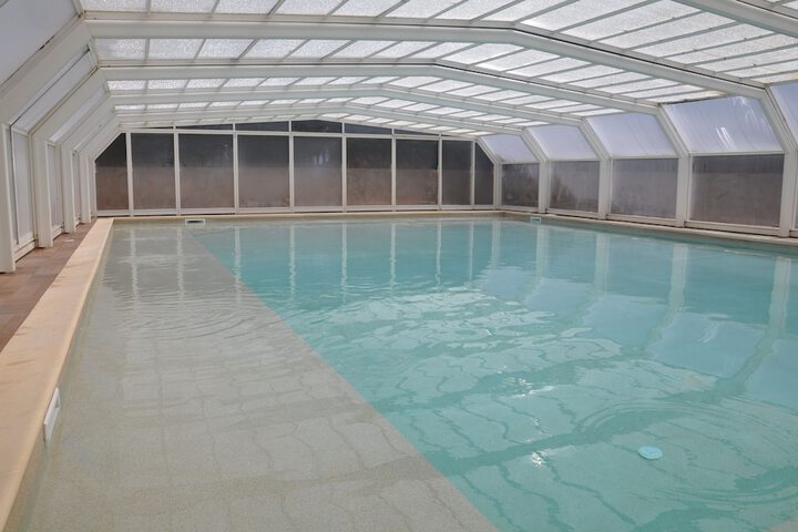 Pool Hotel
