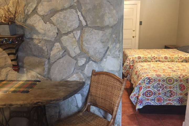 Room 37 of 107
