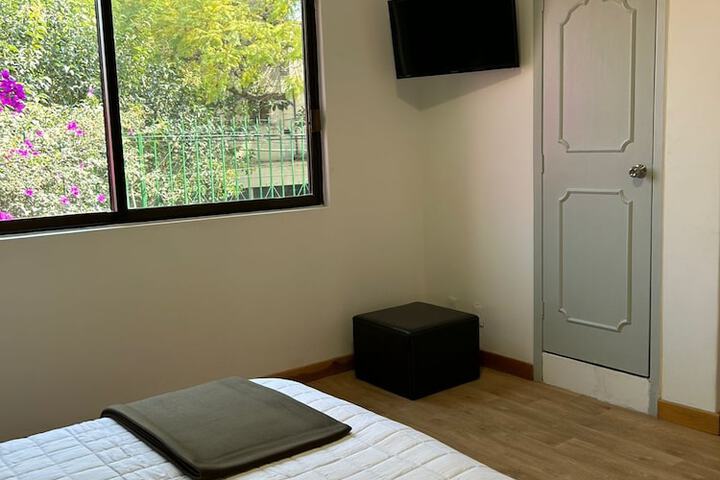 Room 21 of 46