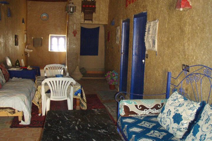 Room 13 of 71