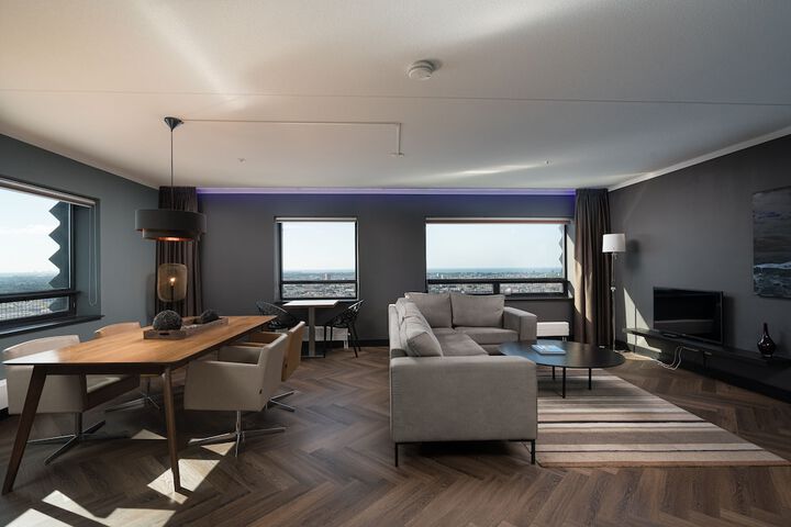 Room 20 of 56