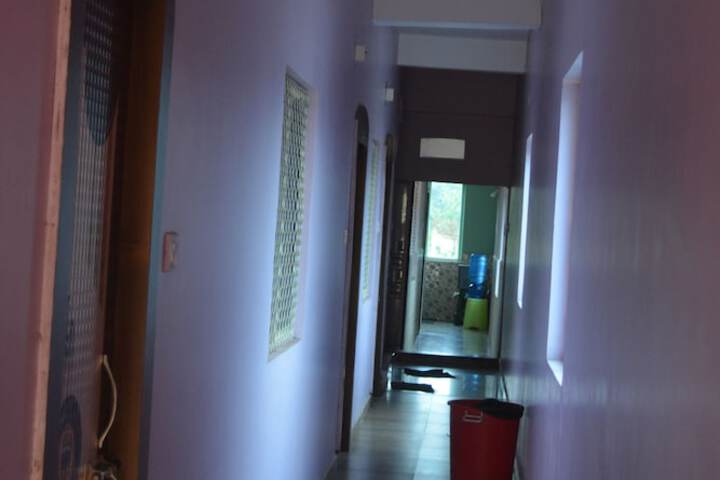 Room 65 of 94