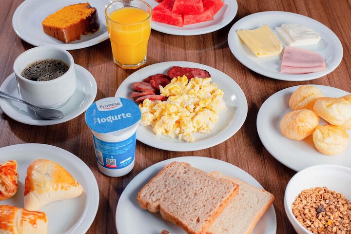 Breakfast/Coffee Service 39 of 88