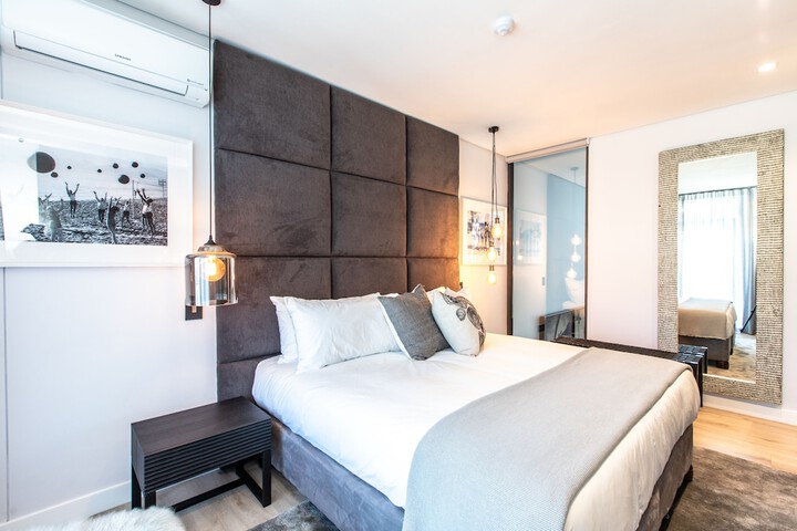 Room 3 of 21