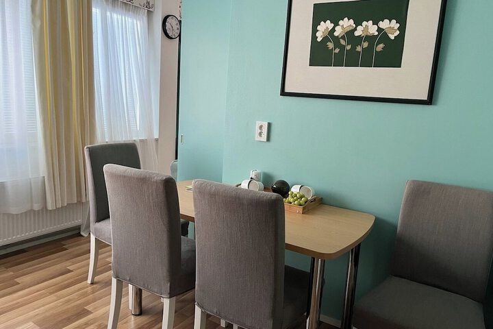 Room 49 of 108