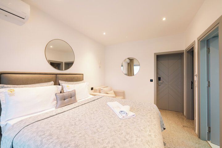 Room 20 of 257