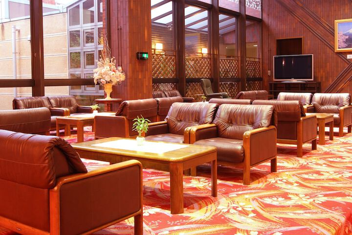 Guest Lobby