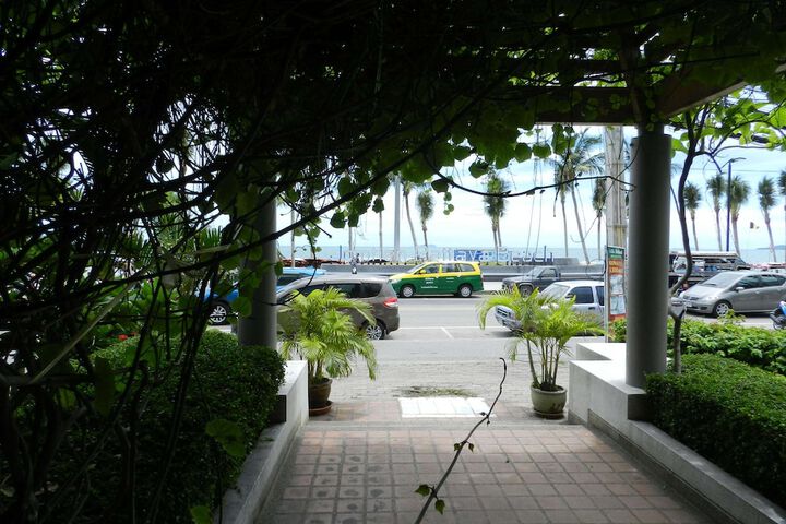 Hotel 244 of 259