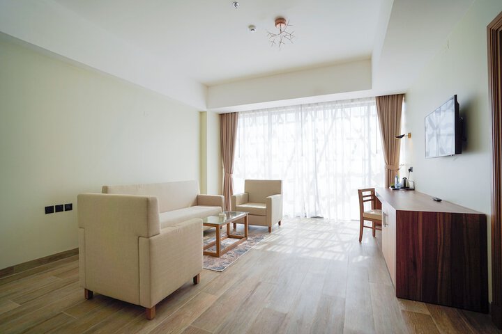 Room 21 of 40