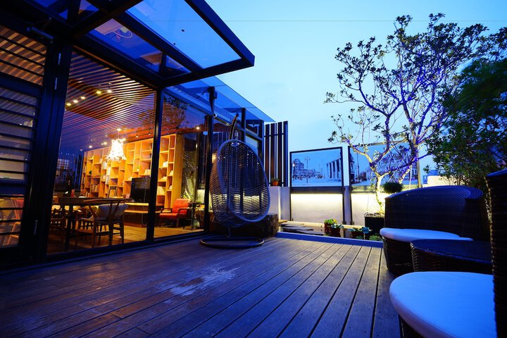 Terrace/Patio 129 of 133
