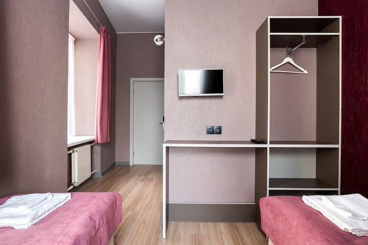 Room 14 of 43