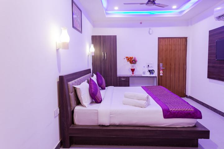 Room 15 of 17