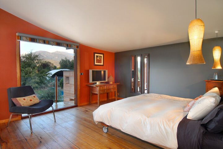 Room 16 of 80