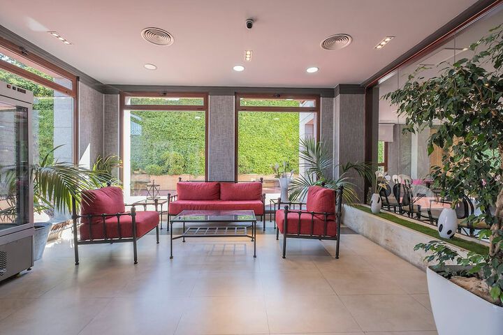 Hotel Interior 79 of 97