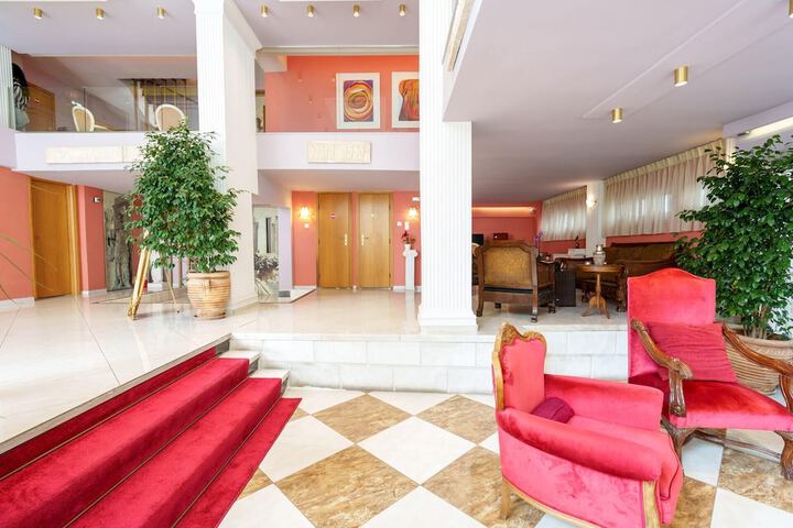 Lobby Entry
