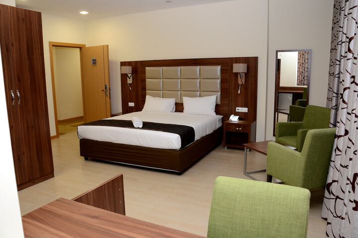 Blu Sky Hotel