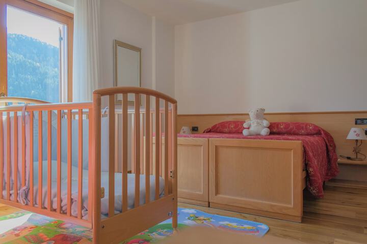 Room 34 of 65