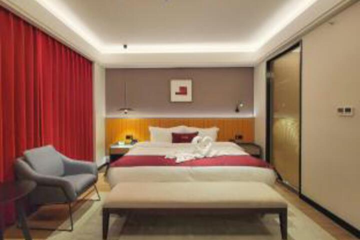 Room 22 of 23