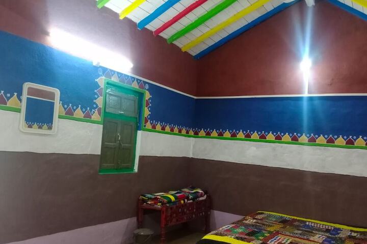 Room 12 of 49