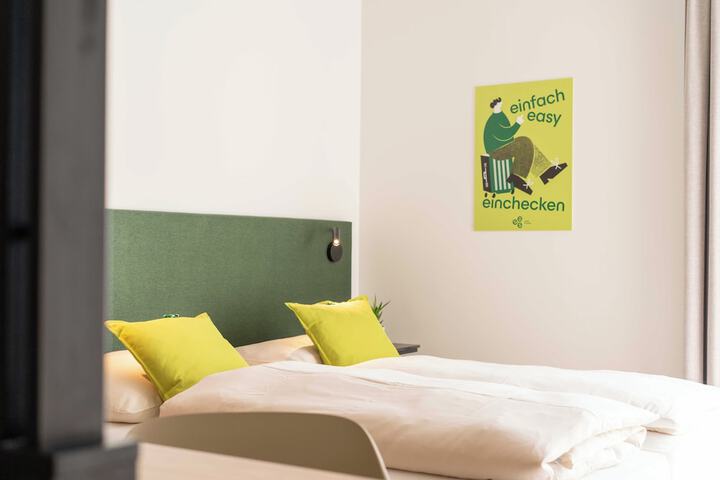 Room 16 of 26