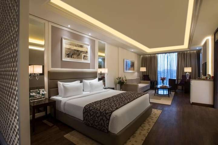 Room 14 of 42