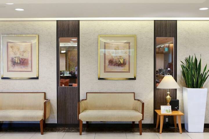 Hotel Lobby